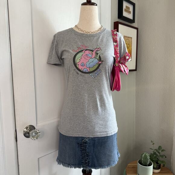Vintage Y2K Lab Rat Anime Cartoon Graphic Baby Tee T-Shirt - Gray Wms Small - Picture 1 of 11